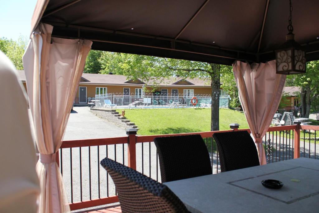 Motel Et Camping Etchemin Леви Экстерьер фото
